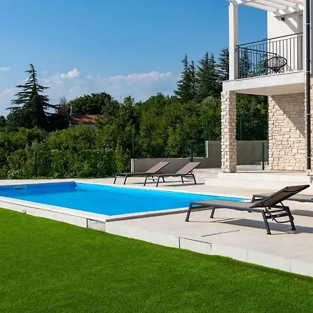 Villas *