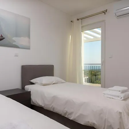 Villas Villa Diminici